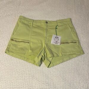 Pistola | Hannah Cargo Shorts in Limeade | Neon Green Fitted Cargo Shorts | NWT